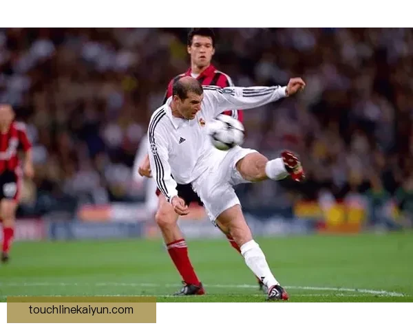 齐达内强调：中场真正价值在于引领比赛节奏，值得关注他的战术理念