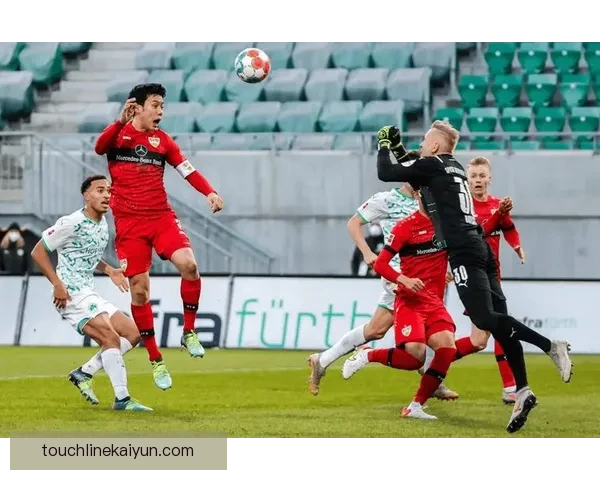 德甲新星观察：年轻球员表现稳健，未来发展备受期待