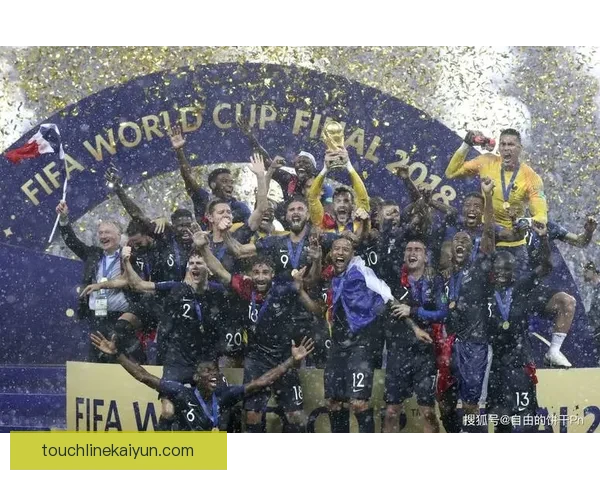 德尚更衣室管理成效显现，法国队凝聚力持续提升